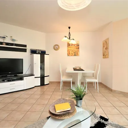 Apartment Altes Wasserwerk App 05 *